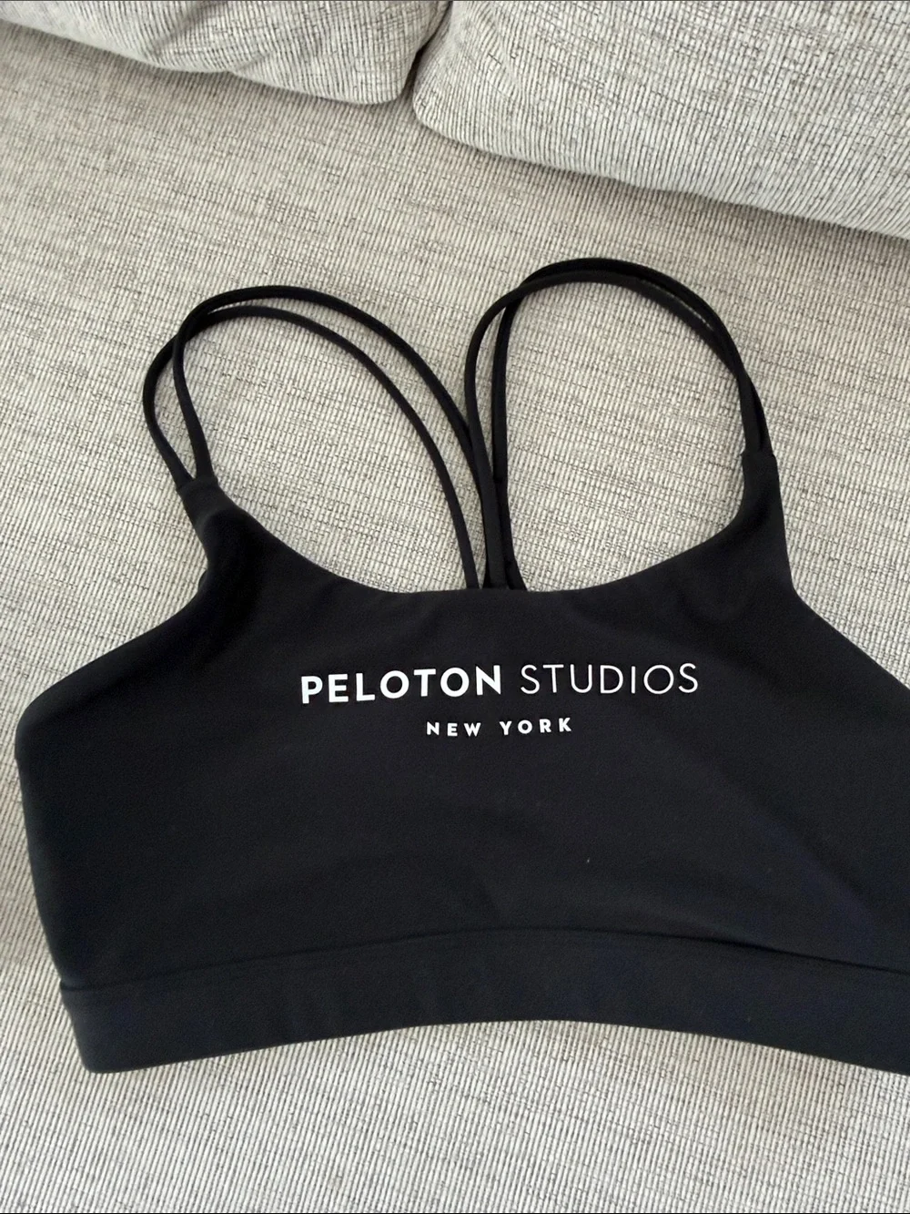 Peloton Studios 2 Women's Black Sports Bra set Strappy Large zip up cross back